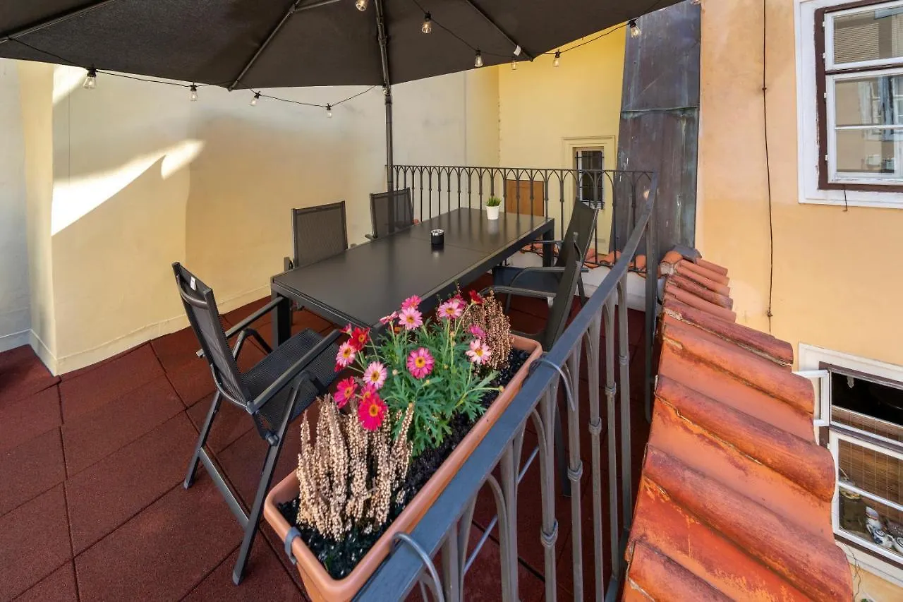 Old Town - Aparthotel Michalska Prague